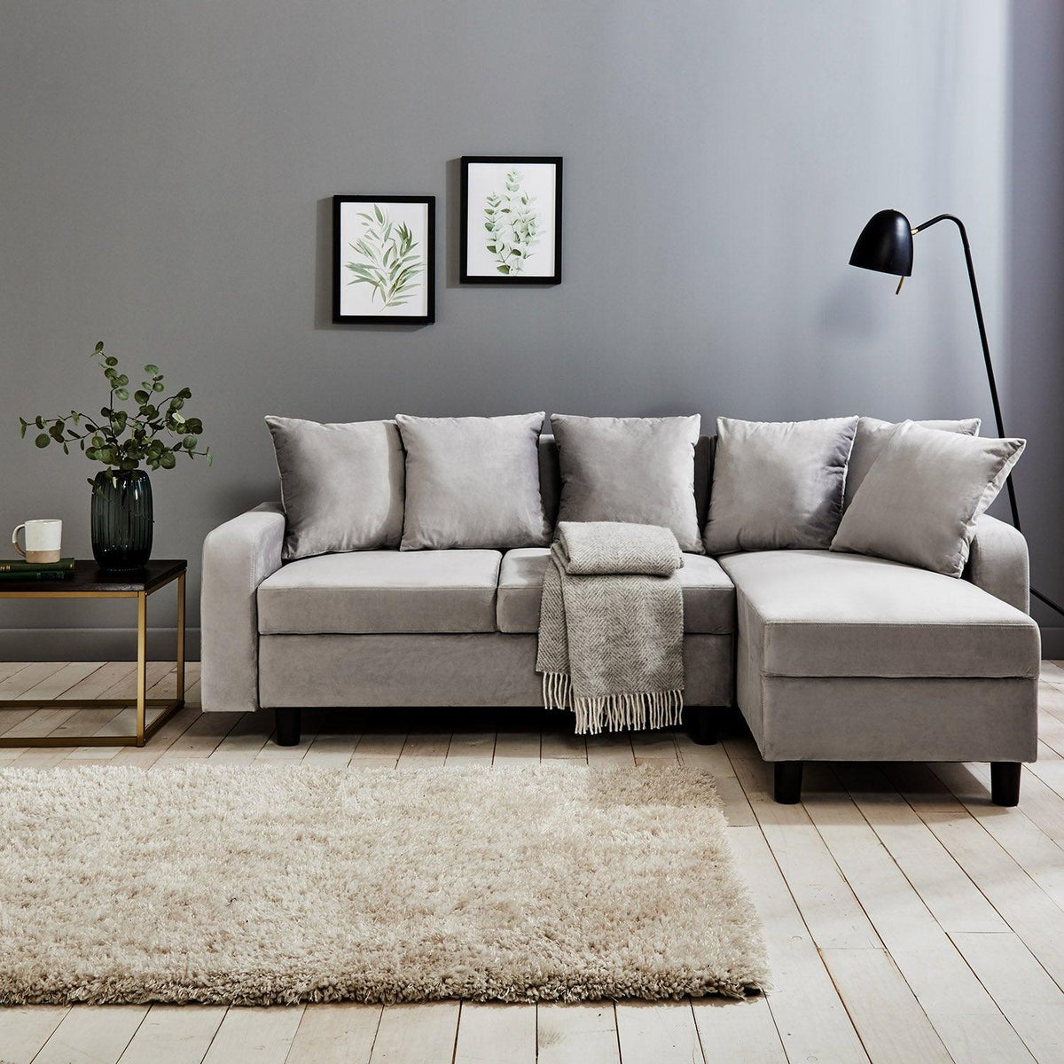 OUTLET - Tracy Corner Sofa - Grey Velvet with Black Legs