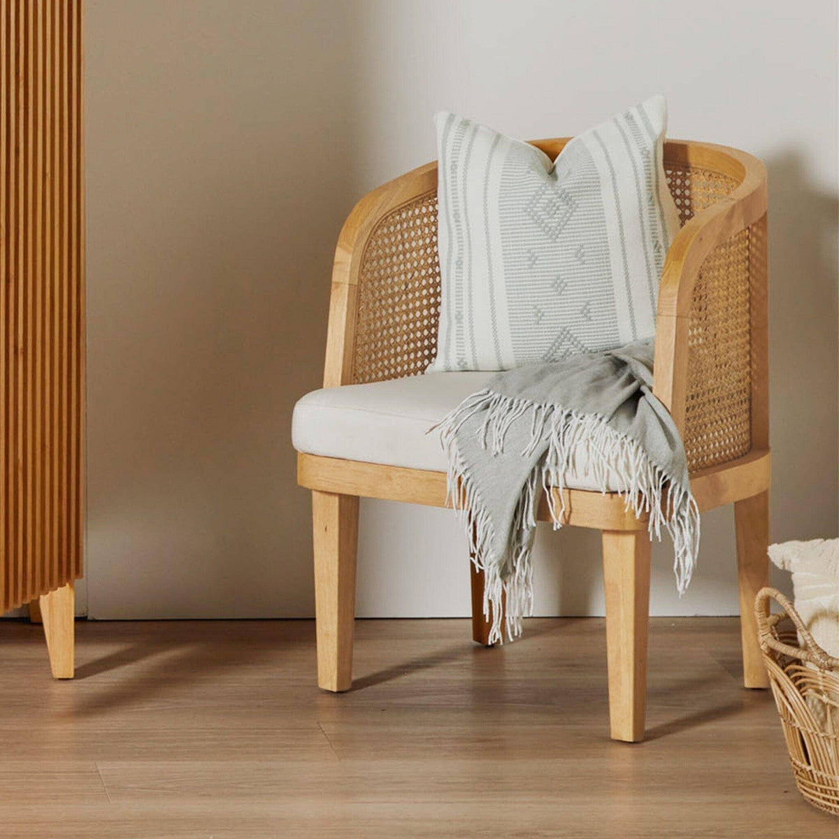 Outlet - Willow Pale Oak Accent Chair