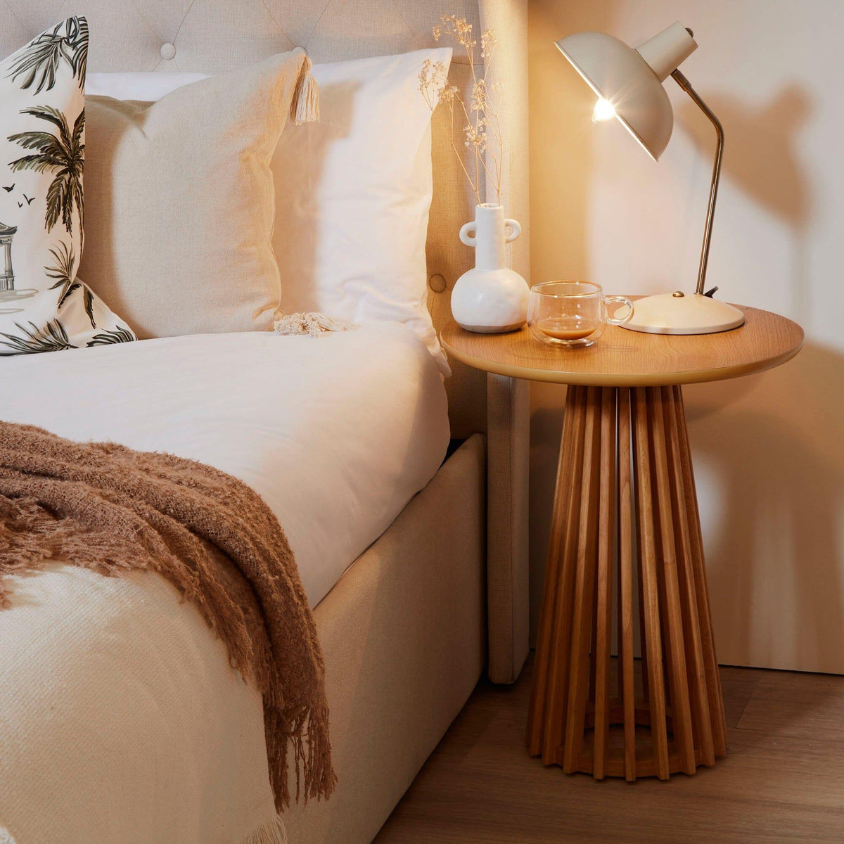 OUTLET - Willow Side Table - Classic Oak