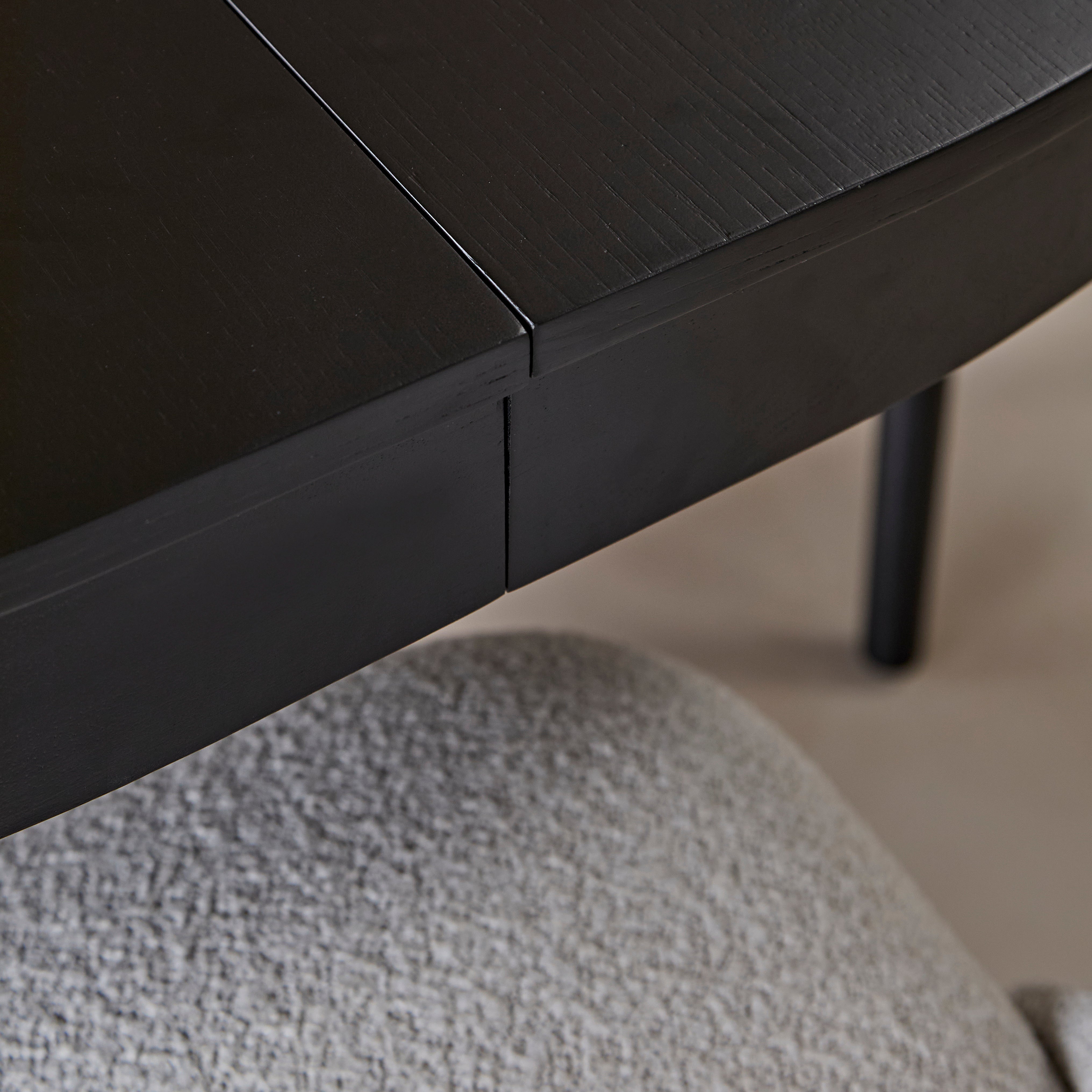 Amelia Black Oak Oval Extending Dining Table Set - 6 Seater - Freya Oat Boucle Dining Chairs- Black Oak Legs - Image 8