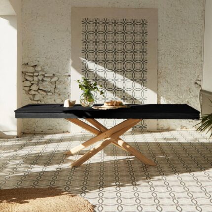 Outlet - Amelia Table Wood Extendable Black Top Whitewash Legs