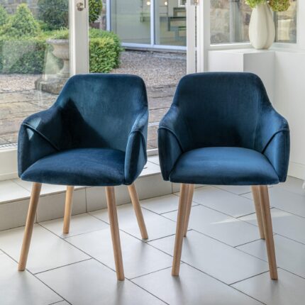 Outlet - Freya Armchairs - Set of 2 - Blue Velvet & Whitewash Oak