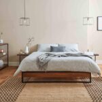 Outlet - Heeley Metal And Wood Bed King