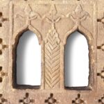 Carved Stone Niche From Gujarat - 19thC - Image 4