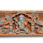 Carved Teak Ganesh Lintel Panel From Madhya Pradesh - 19th Century - Image 2