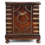 Brass Studded Rosewood Bombay Chest - 19th Century - Image 5
