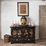 Black Lacquer Sideboard From Shanxi - Early 19th Century