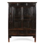 Provincial Black Lacquer Cabinet From Shanxi - 19th Century
