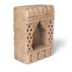 Old Stone Lamp Niche  From Gujarat - 19th Century - Image 3