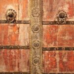 Teak Window with Original Painting from Gujarat - 19thC - Image 4