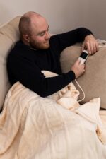 Cream Heated Electric Fleece Throw Blanket 120 x 160cm
