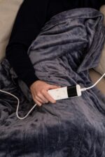 Grey Heated Electric Fleece Throw Blanket 10 Heat Settings 160cm - Image 3