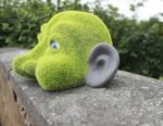 Resin Hedge Peeker Grass Effect Garden Ornament Head Sculpture - Image 3