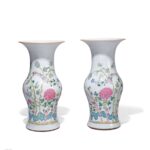 Traditional Wucai Vase With Birds And Flowers